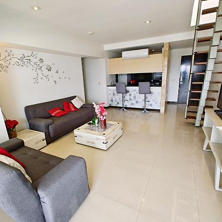 شقة Penthouse Espectacular Vista Cd A.C. Wifi 300Mbps غوادالاجارا المظهر الخارجي الصورة
