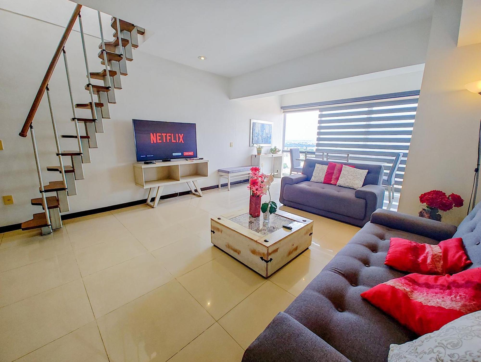 شقة Penthouse Espectacular Vista Cd A.C. Wifi 300Mbps غوادالاجارا المظهر الخارجي الصورة